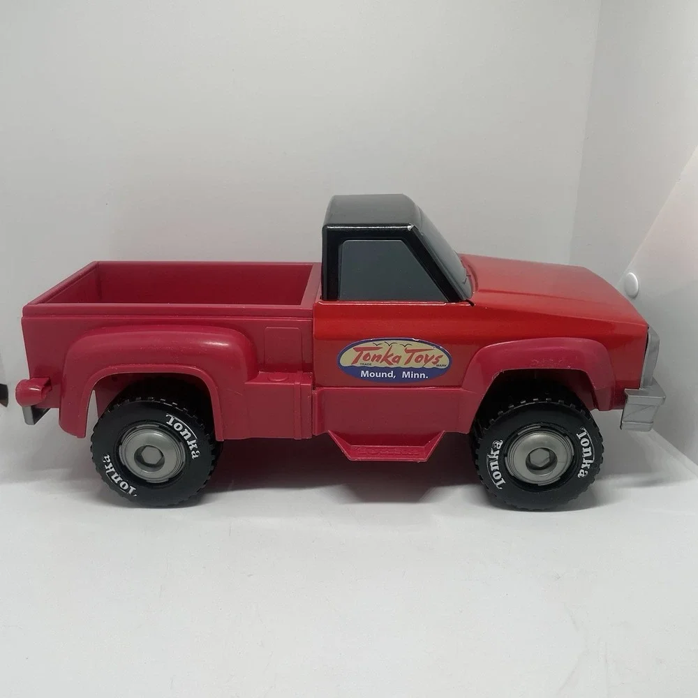 Tonka Toys Mound Minn Hasbro 2012 Red Pick Up‎ Truck Toy